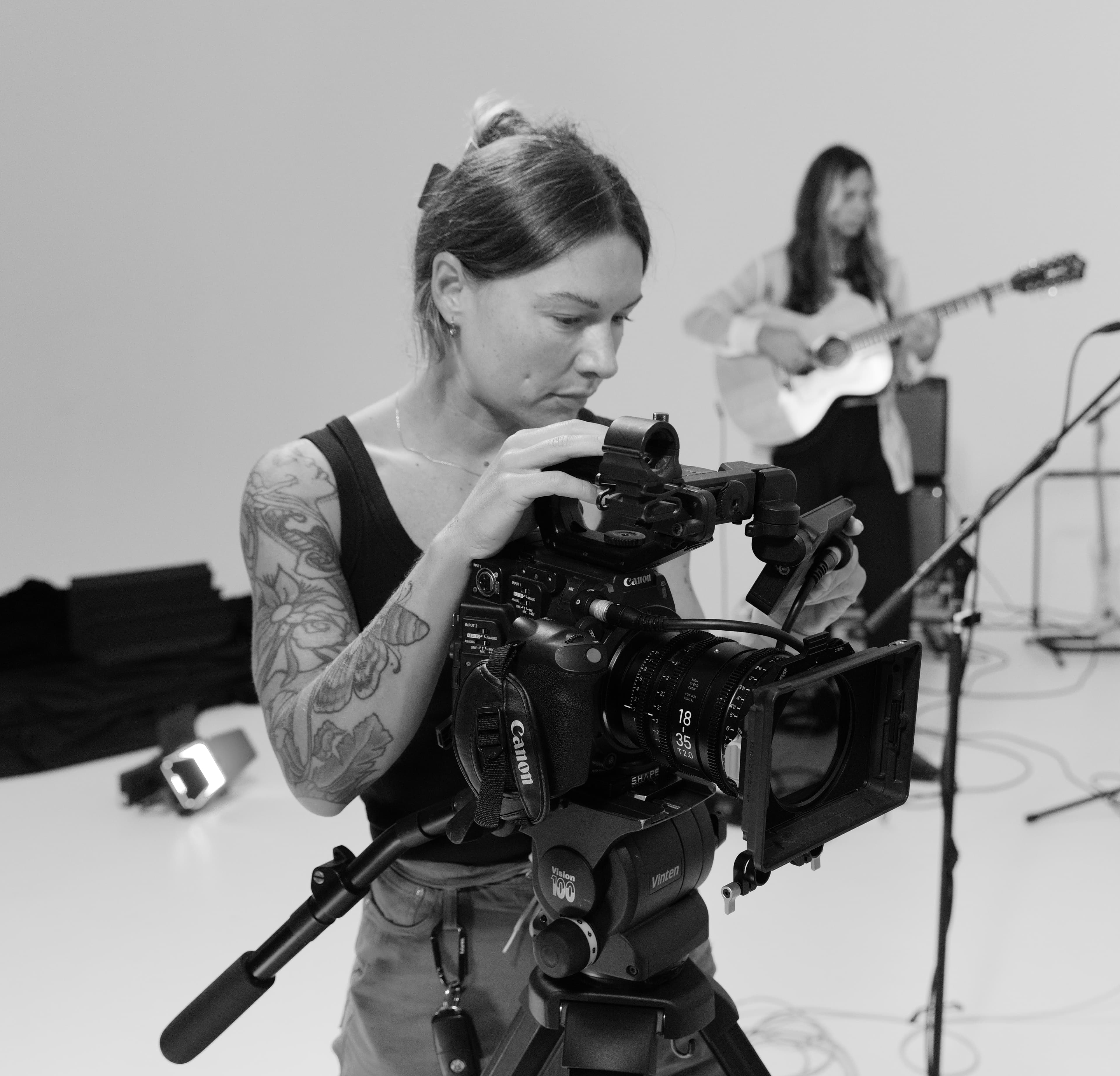 Dan Sultan performing live at Mood on the Roof — intimate live music video production by Mude Sydney